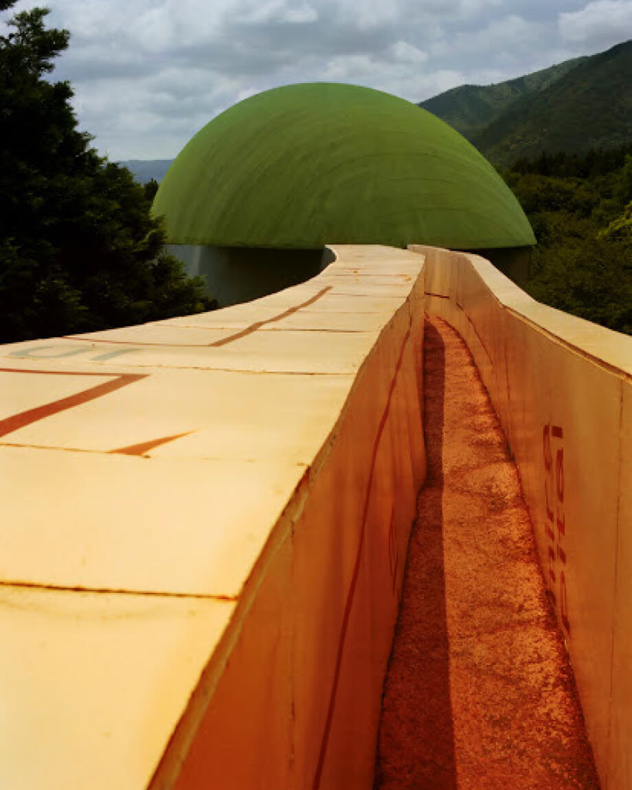 article img2 in a row